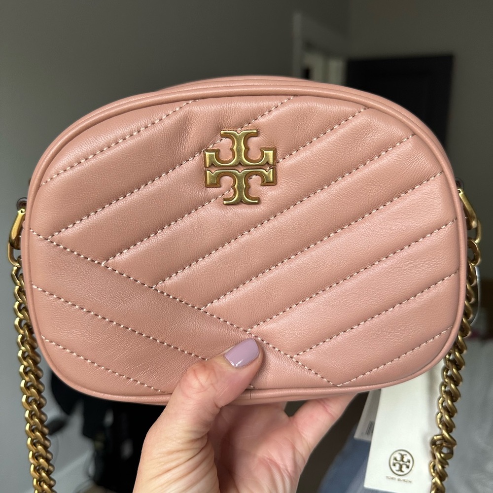 NWT tory Burch kira camera bag from boutique not outlet
